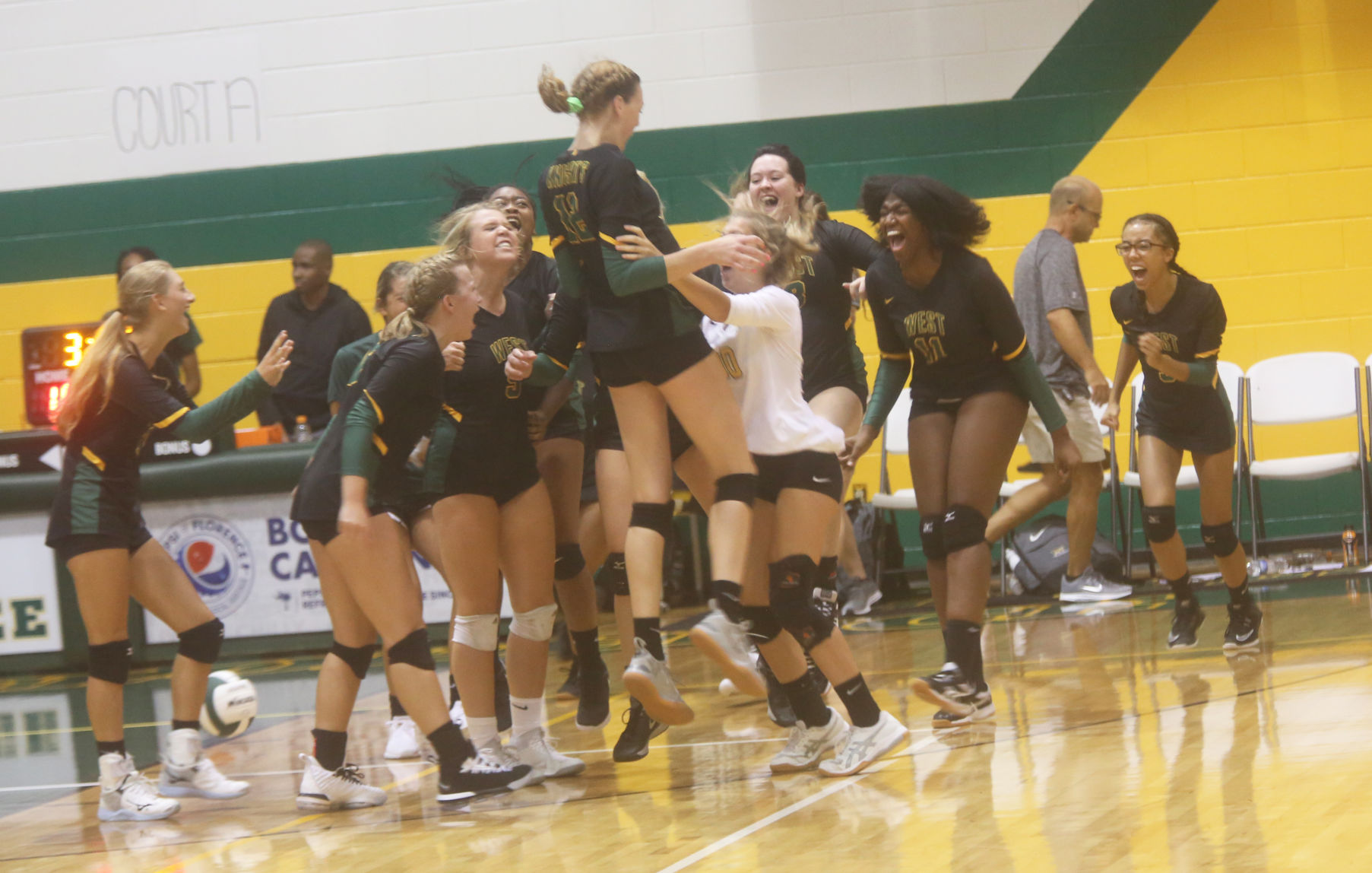 Battle at the Kastle Finals 13.jpg